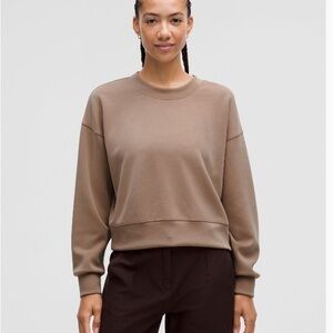 Lululemon softstreme perfectly oversized cropped crew taupetastic NWOT!